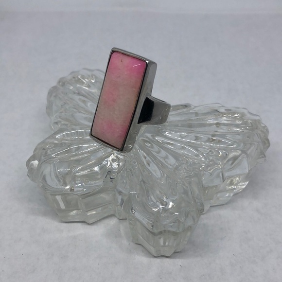 STAINLESS steel statement size costume ring with  stone inlay - Picture 1 of 5